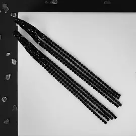 Серьги висячие со стразами