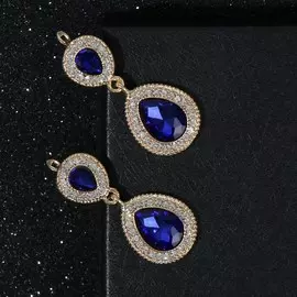 Серьги висячие со стразами