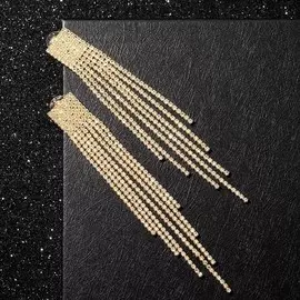 Серьги висячие со стразами