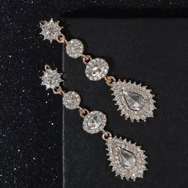 Серьги висячие со стразами