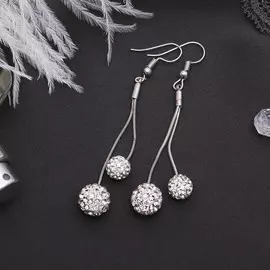 Серьги висячие со стразами