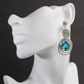Серьги висячие со стразами