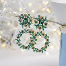 Серьги висячие со стразами