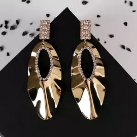 Серьги висячие со стразами