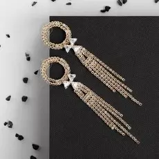 Серьги висячие со стразами