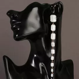 Серьги висячие со стразами