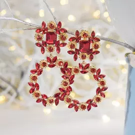 Серьги висячие со стразами