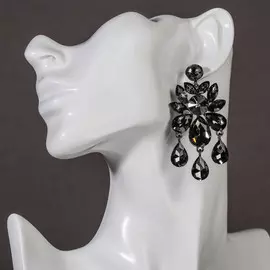 Серьги висячие со стразами