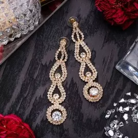 Серьги висячие со стразами