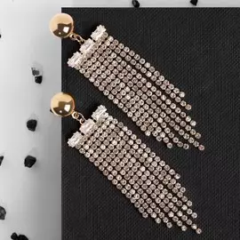 Серьги висячие со стразами