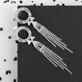 Серьги висячие со стразами