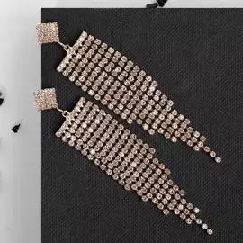 Серьги висячие со стразами