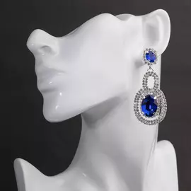 Серьги висячие со стразами