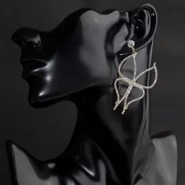 Серьги висячие со стразами