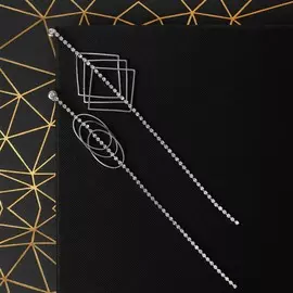 Серьги висячие со стразами