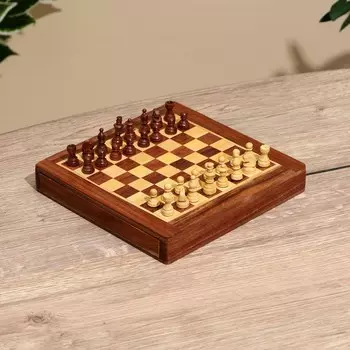 Шахматы магнитные, 20.520.53.5 см, дерево шишам