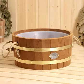 Шайка 10 л с пластиковой вставкой, ручки веревка, латунный обруч термо липа