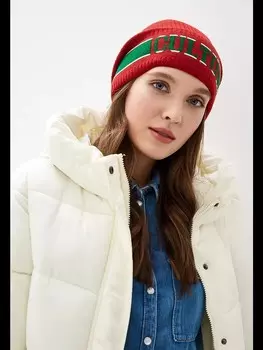 Шапка весенняя женская