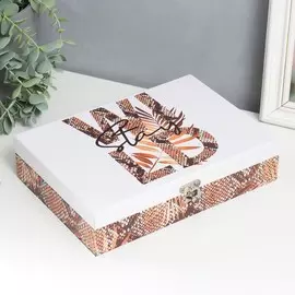 Шкатулка дерево