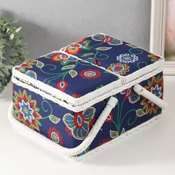 Шкатулка для рукоделия и шитья