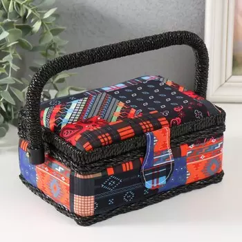 Шкатулка для рукоделия и шитья