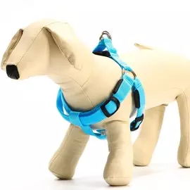 Шлейка светящаяся размер xl, стропа 2.5 см, ог 60-70 см, 3 режима свечения голубая