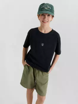 Шорты для мальчиков зеленые