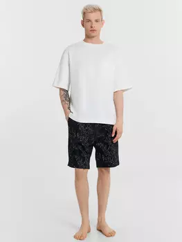 Шорты домашние мужские черные с принтом