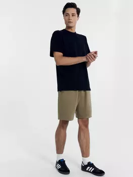 Шорты мужские в цвете хаки