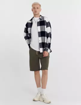 Шорты мужские в цвете серый хакки