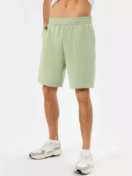 Шорты мужские в оливковом оттенке