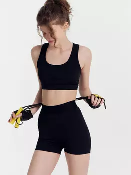 Шорты женские в черном цвете