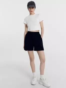 Шорты женские в черном цвете