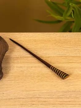 Шпилька для волос