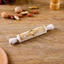 Скалка с надписью