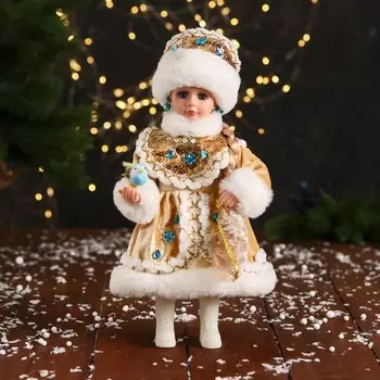 Снегурочка под елку