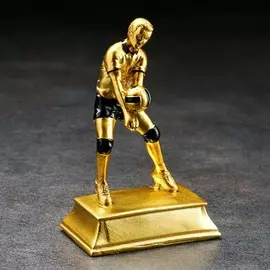 Кубок наградной с фигуркой