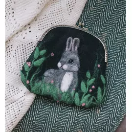 Сумка из шерсти