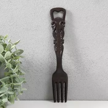 Сувенир чугун открывашка