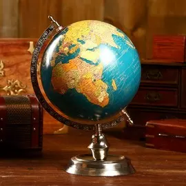 Сувенир глобус