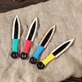 Сувенирное деревянное оружие