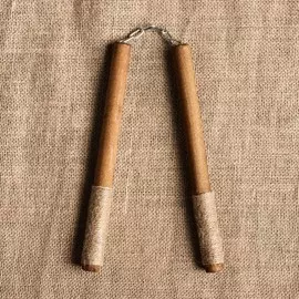 Сувенирное деревянное оружие