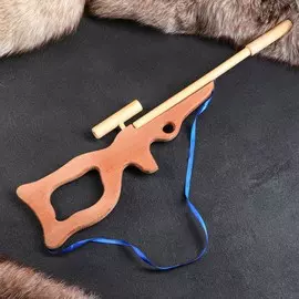 Сувенирное деревянное оружие