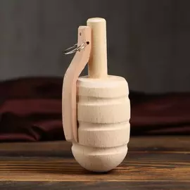 Сувенирное деревянное оружие