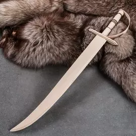 Сувенирное деревянное оружие