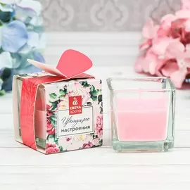 Свеча в квадратном стакане