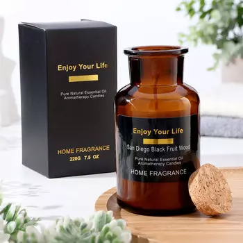 Ароматическая свеча в банке