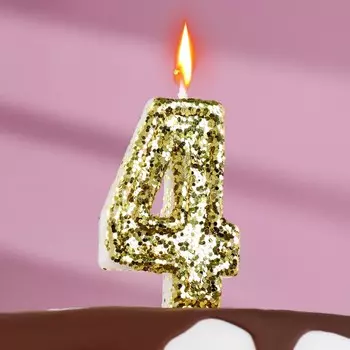 Свеча в торт
