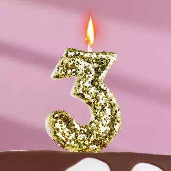 Свеча в торт