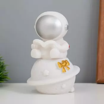 Фигурка светящаяся risalux